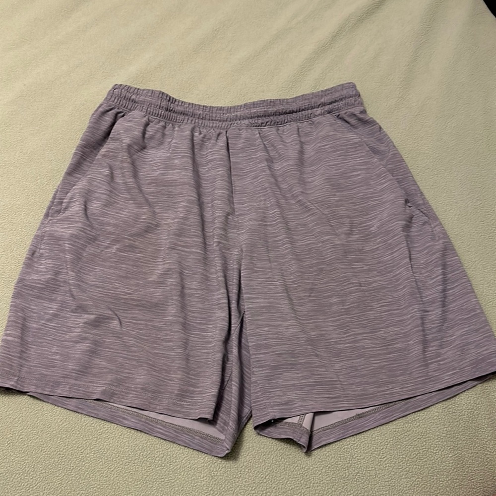 LuluLemon 7” Linerless Pacebreaker Grey Size Large